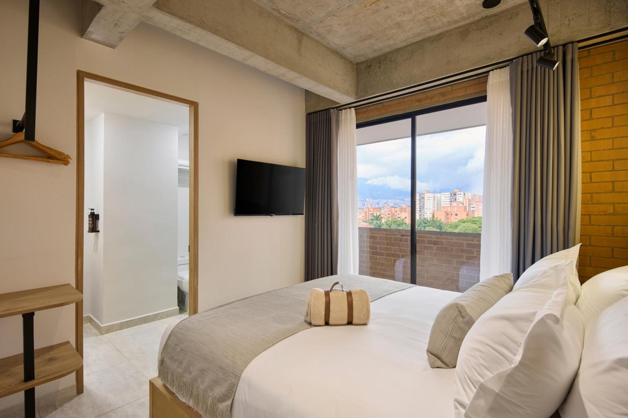30 Living Suites Medellín Eksteriør billede