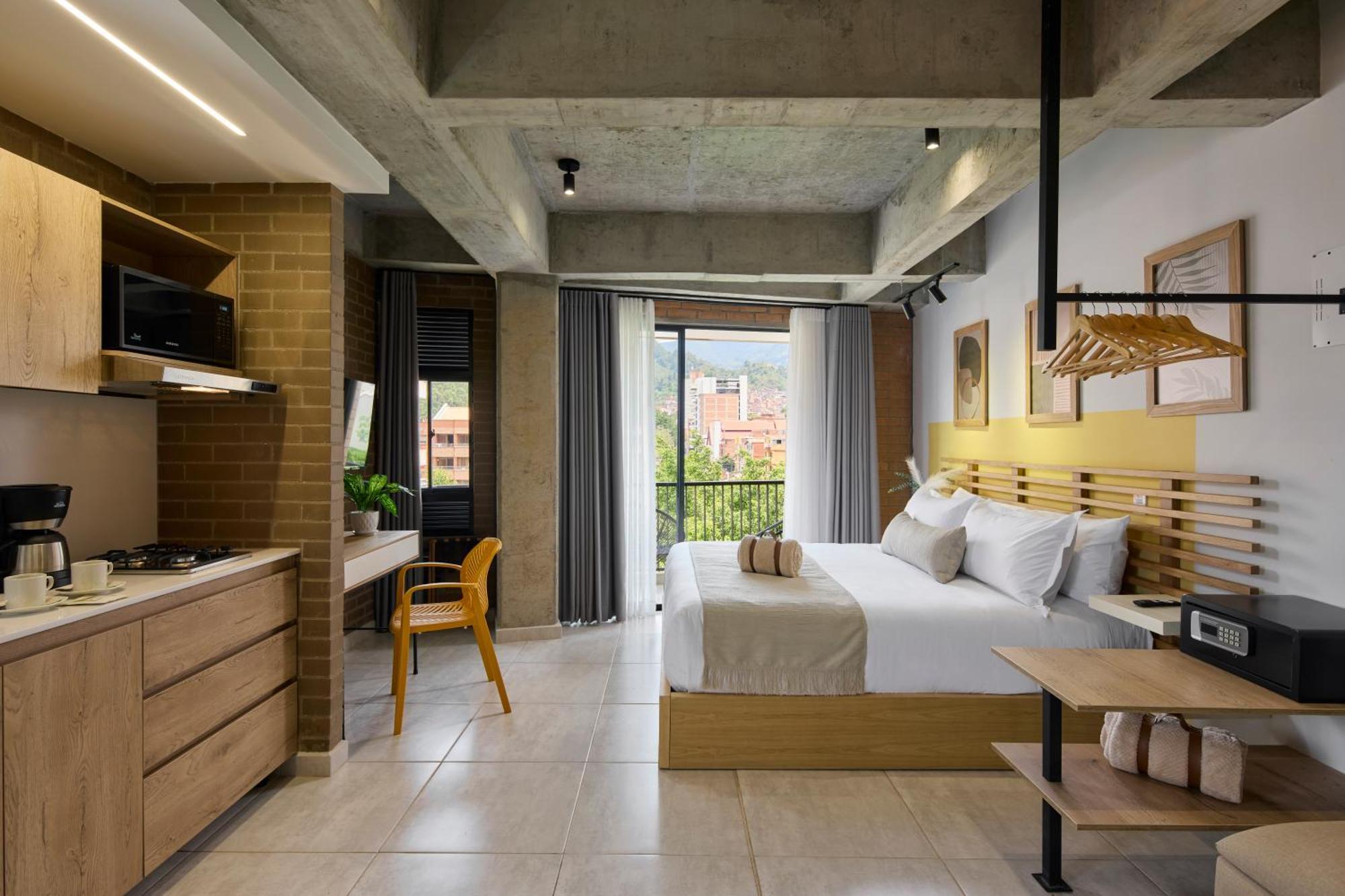 30 Living Suites Medellín Eksteriør billede