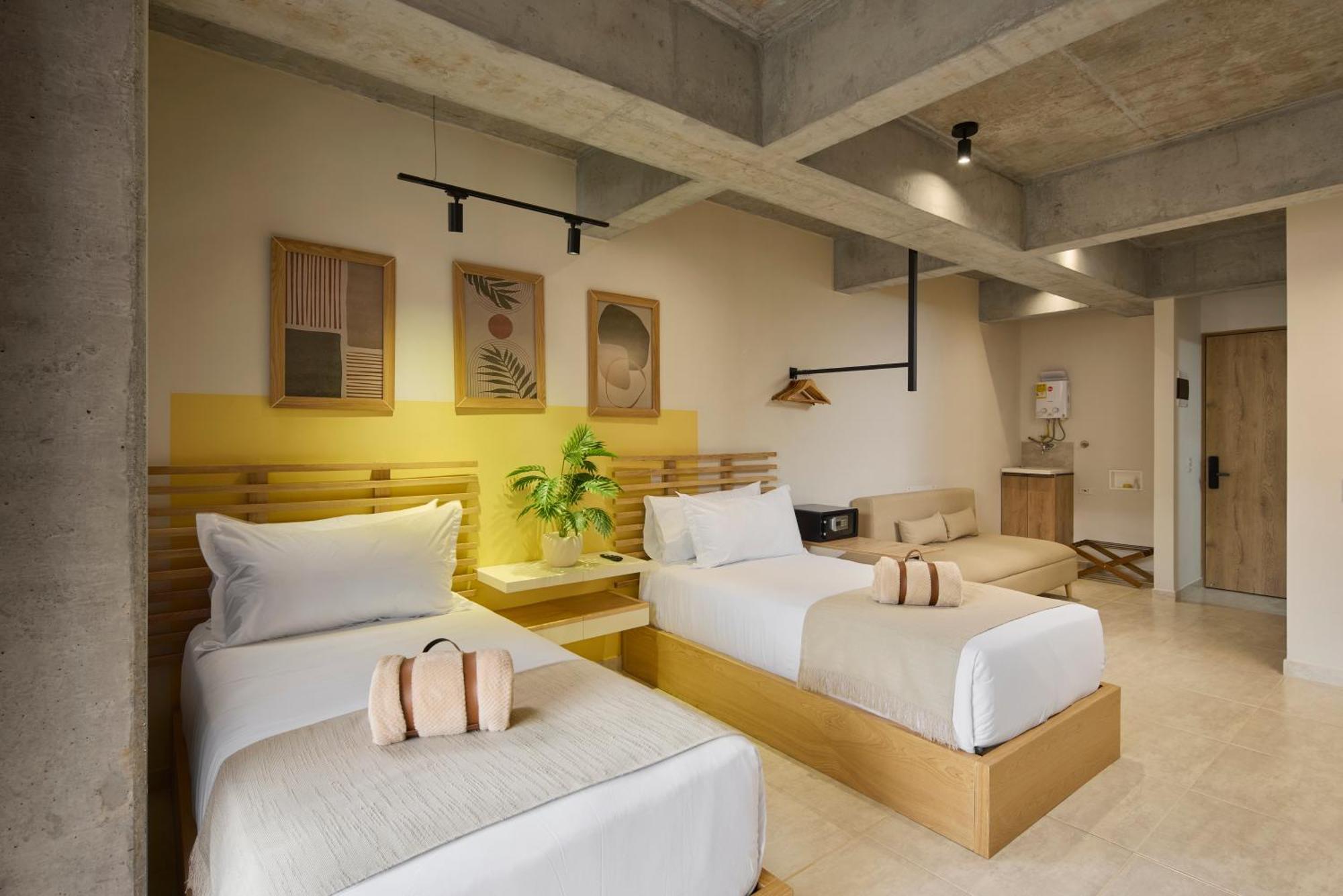 30 Living Suites Medellín Eksteriør billede